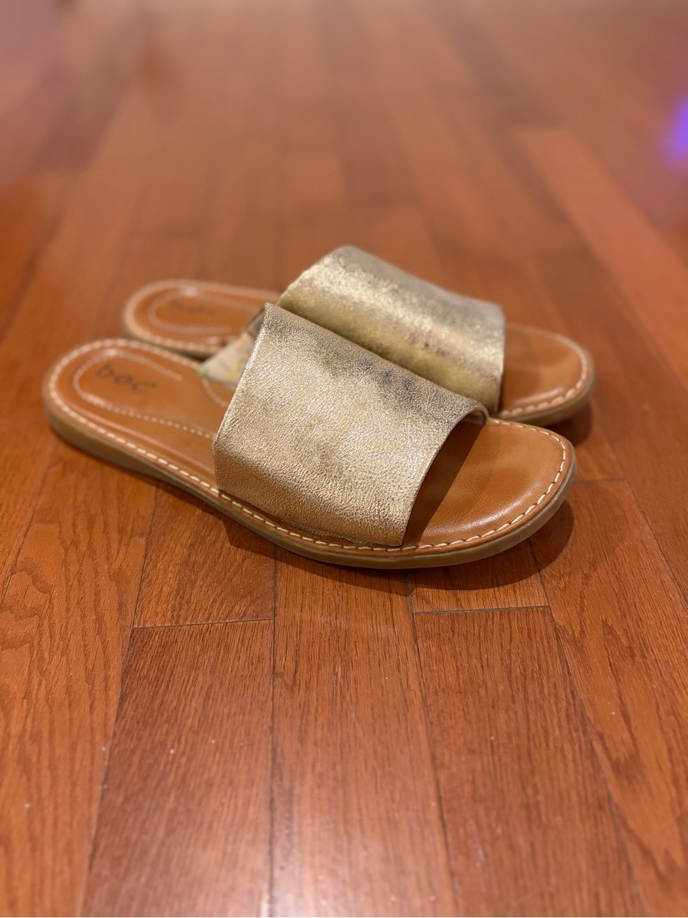 b.o.c. Metallic Gold Slide Sandals